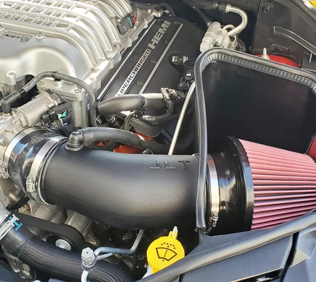 J&L 18-20 Jeep Grand Cherokee Trackhawk 6.2L Blk Textured CAI Kit w/Red Filter (2018 CARB Exempt)