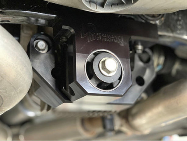 DIRS Brace for 2015 and newer Chargers/Challengers/300 RWD